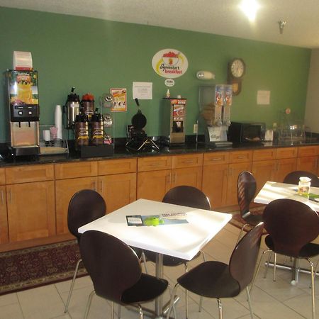 Super 8 By Wyndham Richmond/Chamberlayne Rd Hotel Luaran gambar
