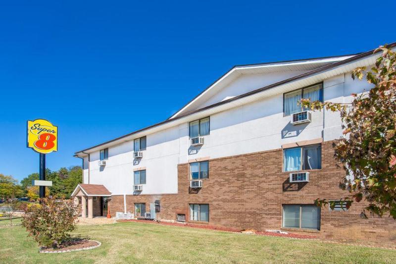 Super 8 By Wyndham Richmond/Chamberlayne Rd Hotel Luaran gambar