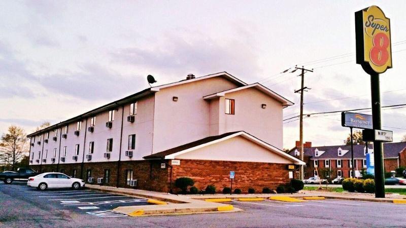 Super 8 By Wyndham Richmond/Chamberlayne Rd Hotel Luaran gambar