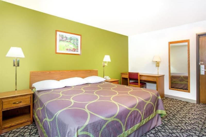 Super 8 By Wyndham Richmond/Chamberlayne Rd Hotel Luaran gambar